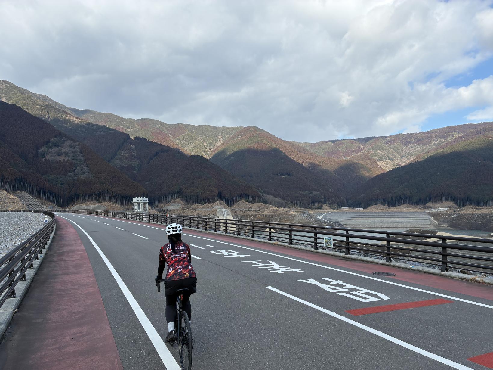 ⑤三ダム巡りの拠点としても親しまれる小石原川ダム-0