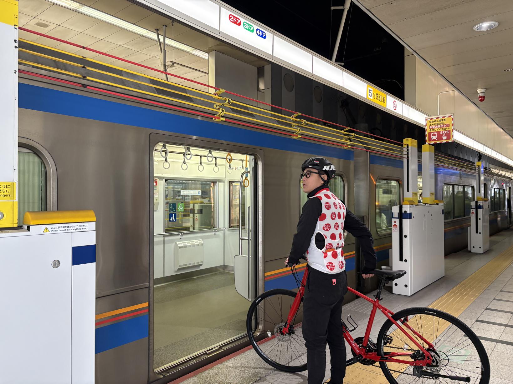 自転車を乗せて列車移動-1