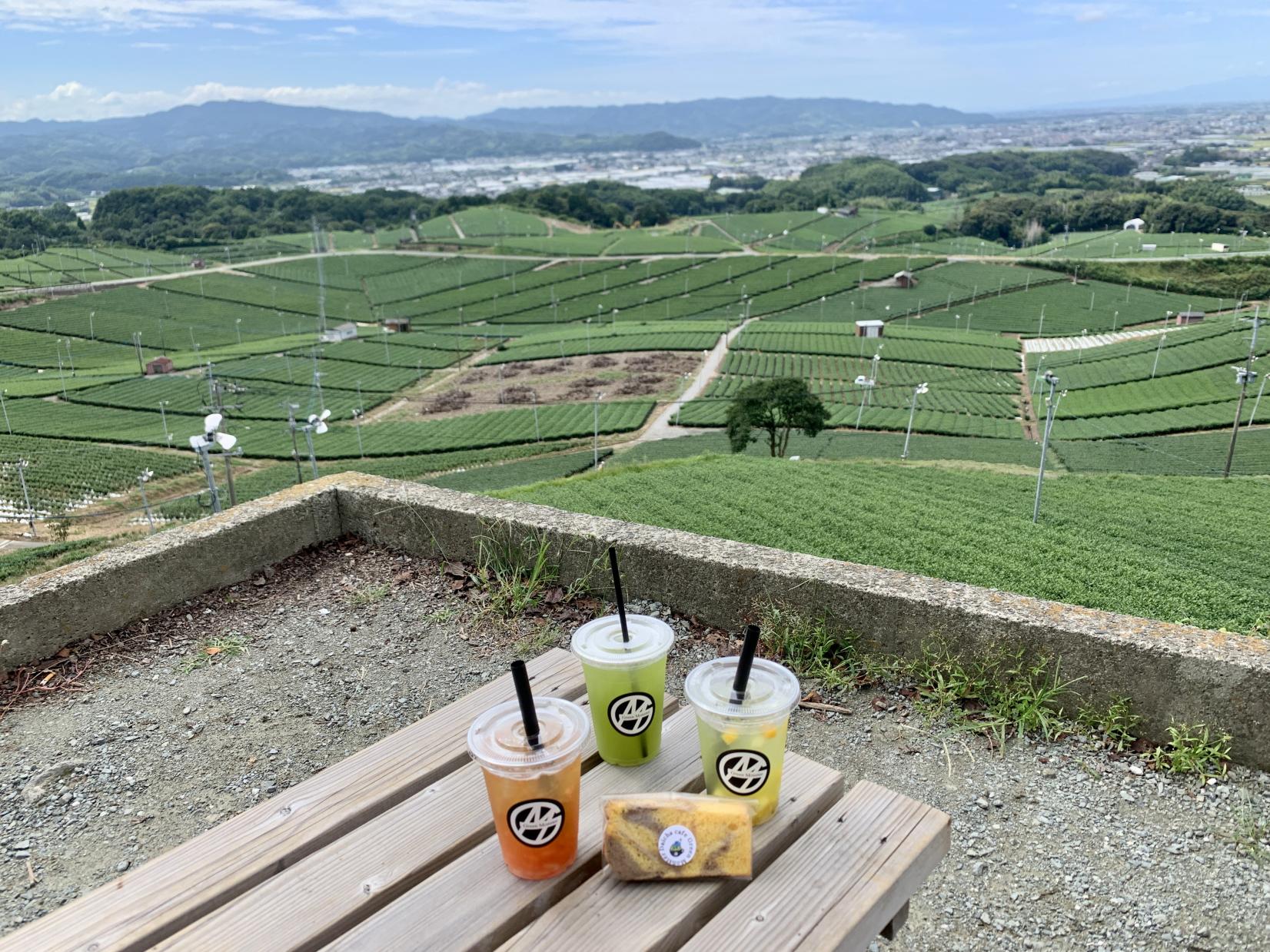 展望台のカフェタイム-0