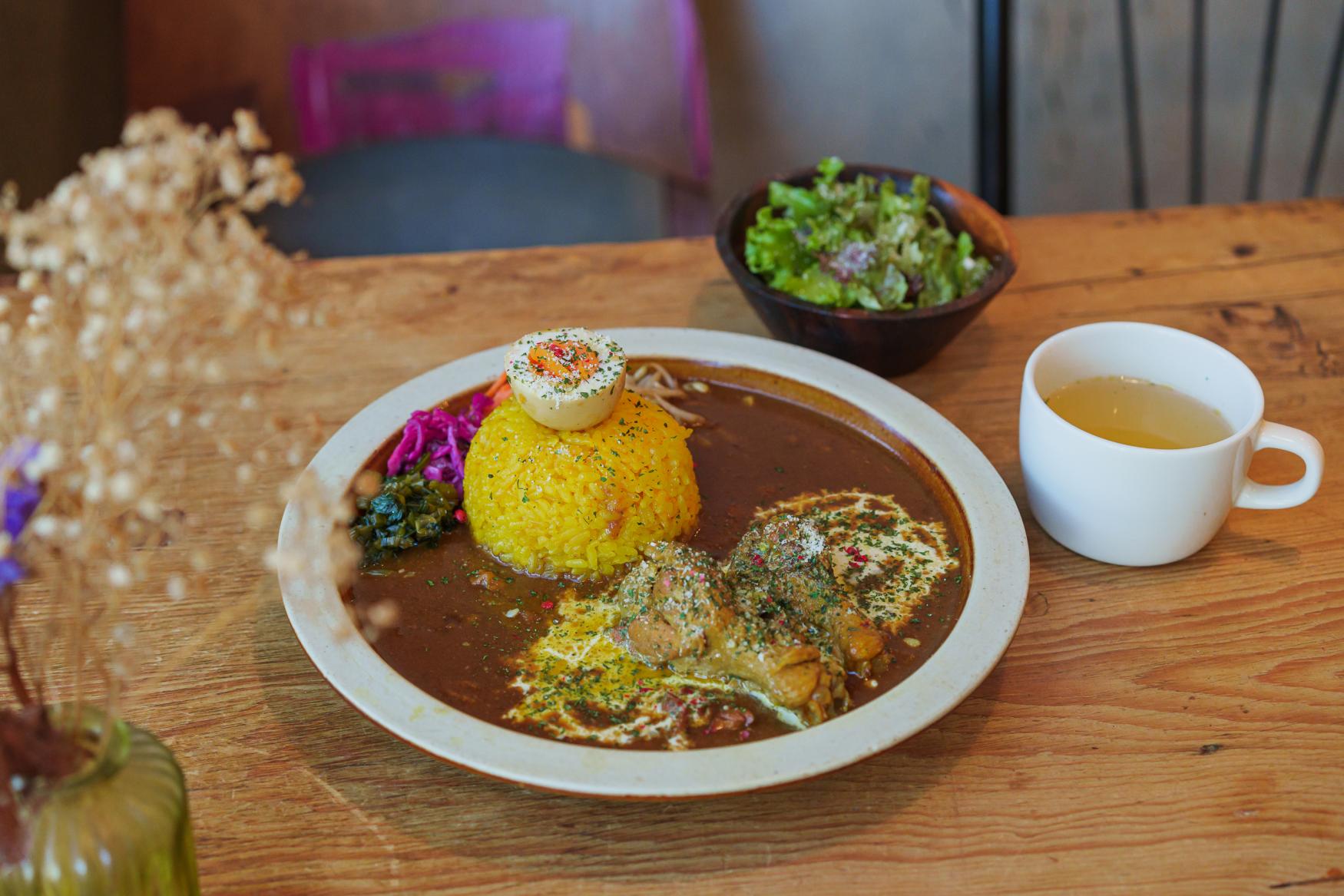 【福岡県民の皆さま】 
「カレー」アンケート受付中-1
