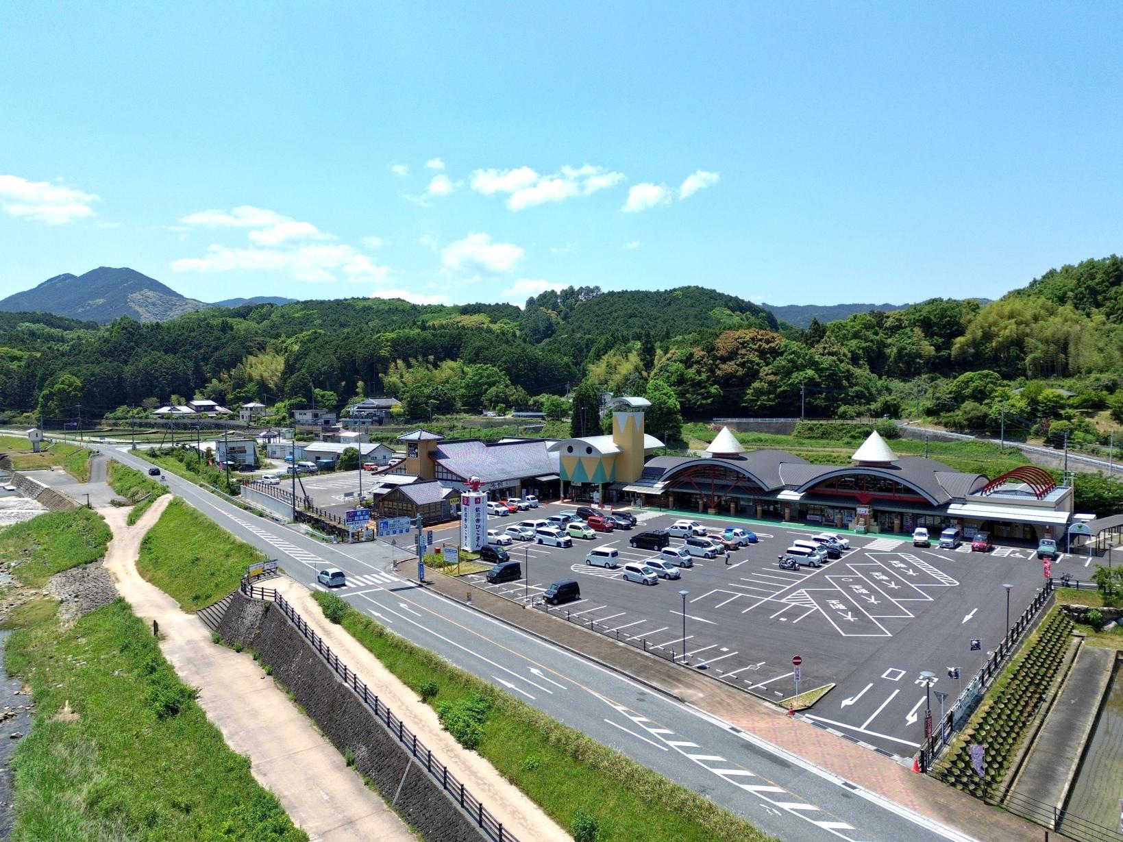 8.道の駅 歓遊舎ひこさん【添田町】-7