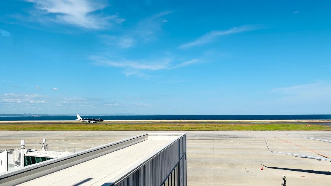 北九州機場玩法③　3樓觀景台、餐廳-1