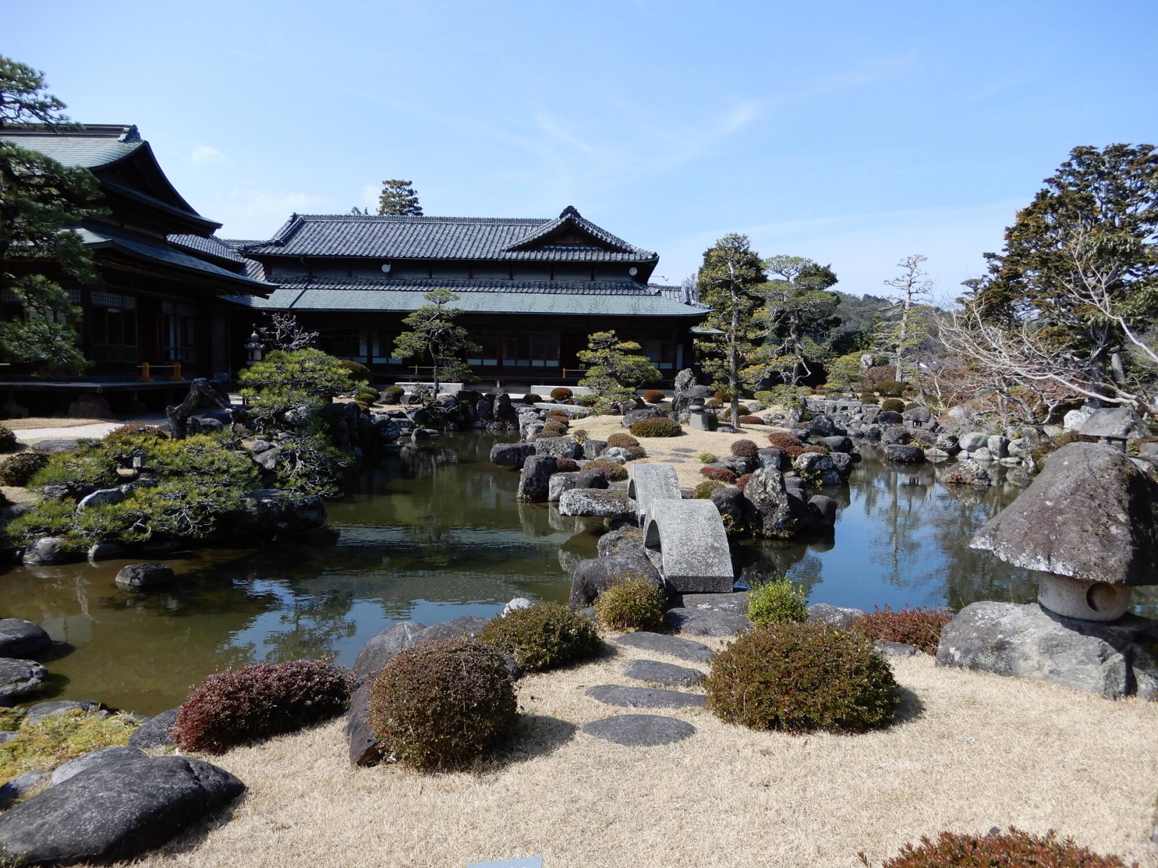 【回遊式】舊藏内邸庭園（築上郡築上町）-0