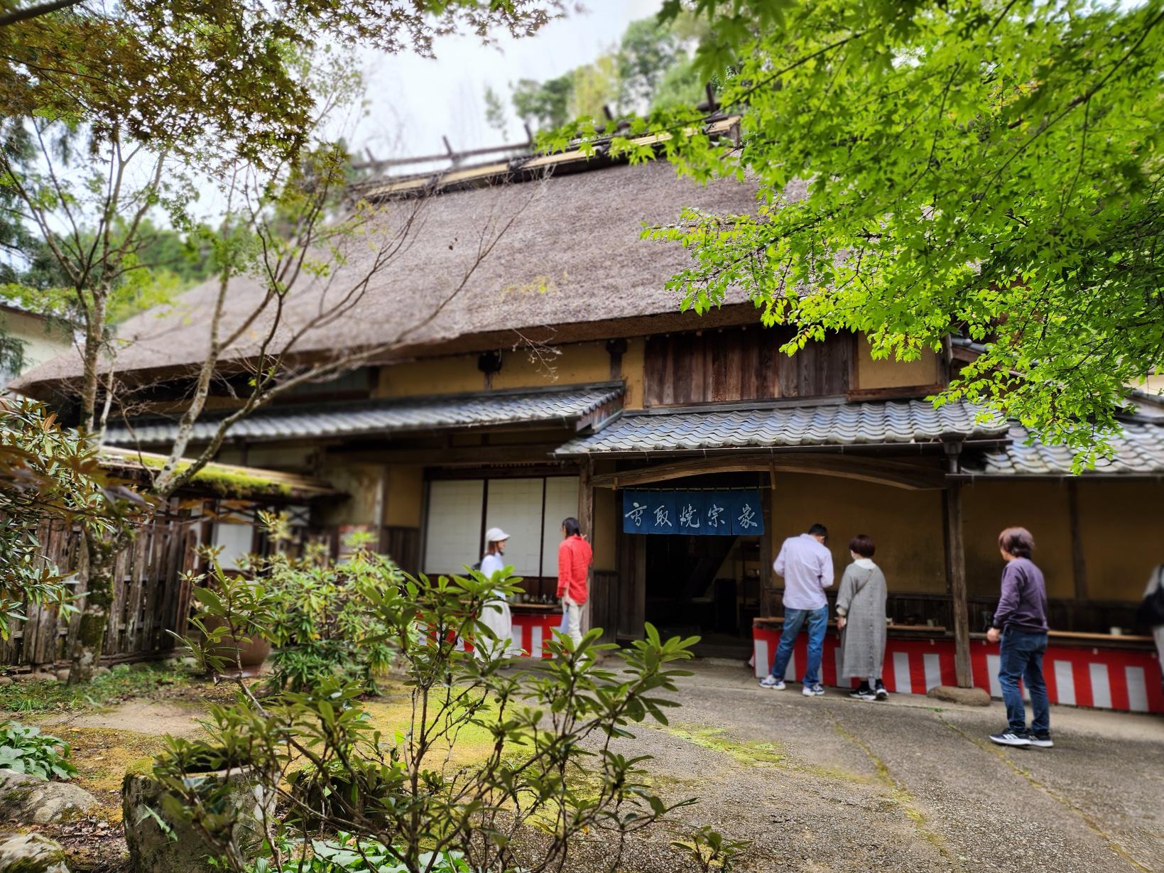 【鼓（つづみ）エリア】髙山焼宗家とカジュアルな小石原焼-0