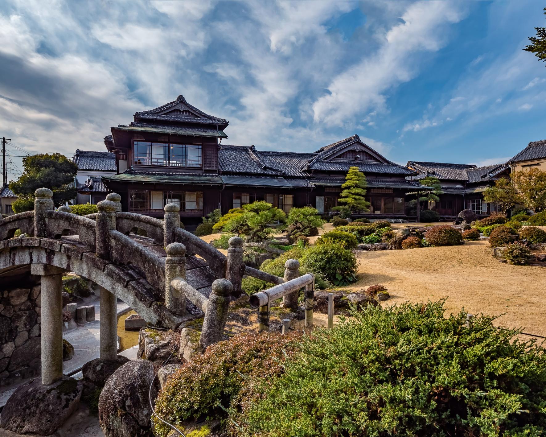 100年前の和風建築と庭園！旧伊藤伝右衛門邸-0