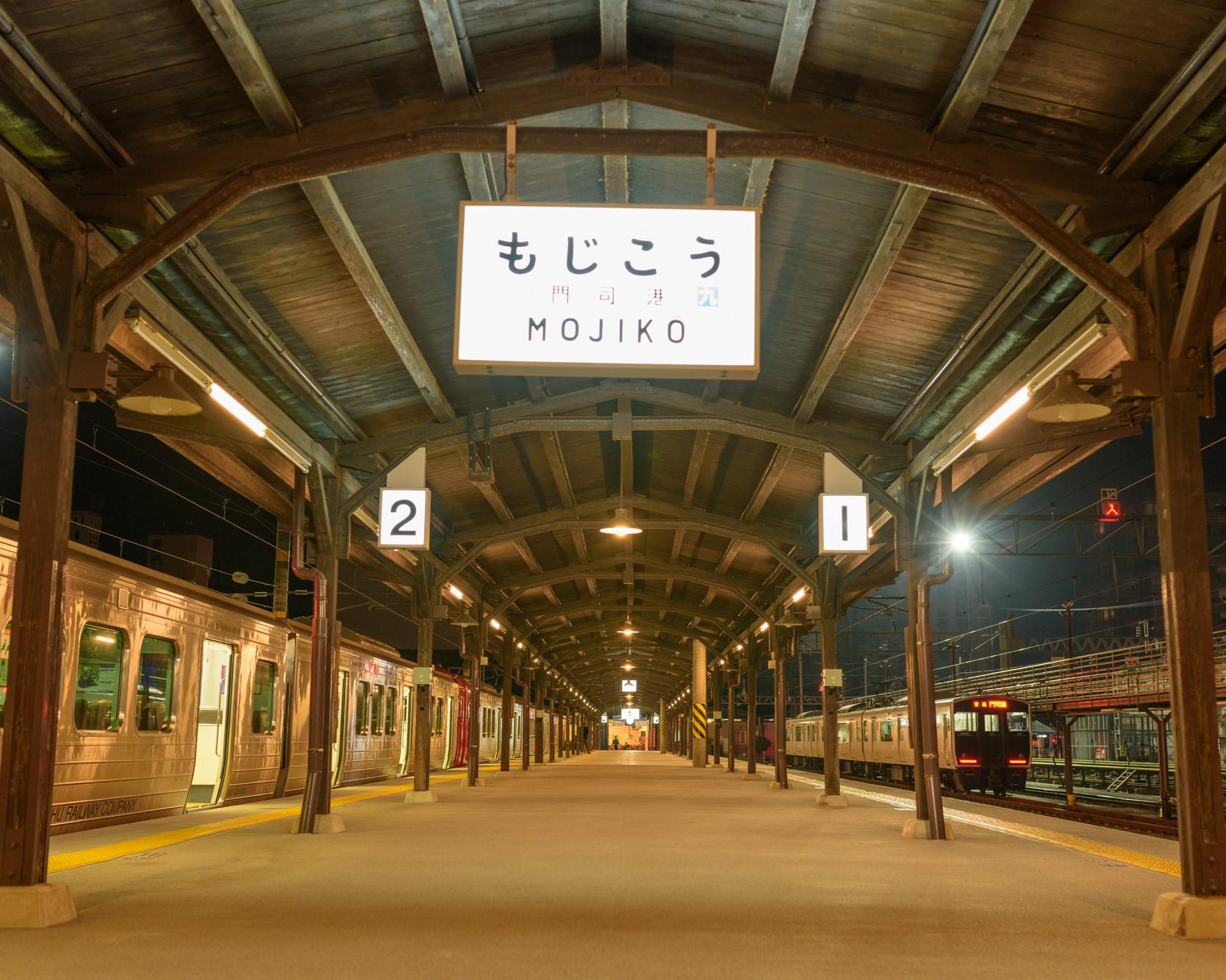 100年の歴史を誇る鉄道駅舎！JR門司港駅-1