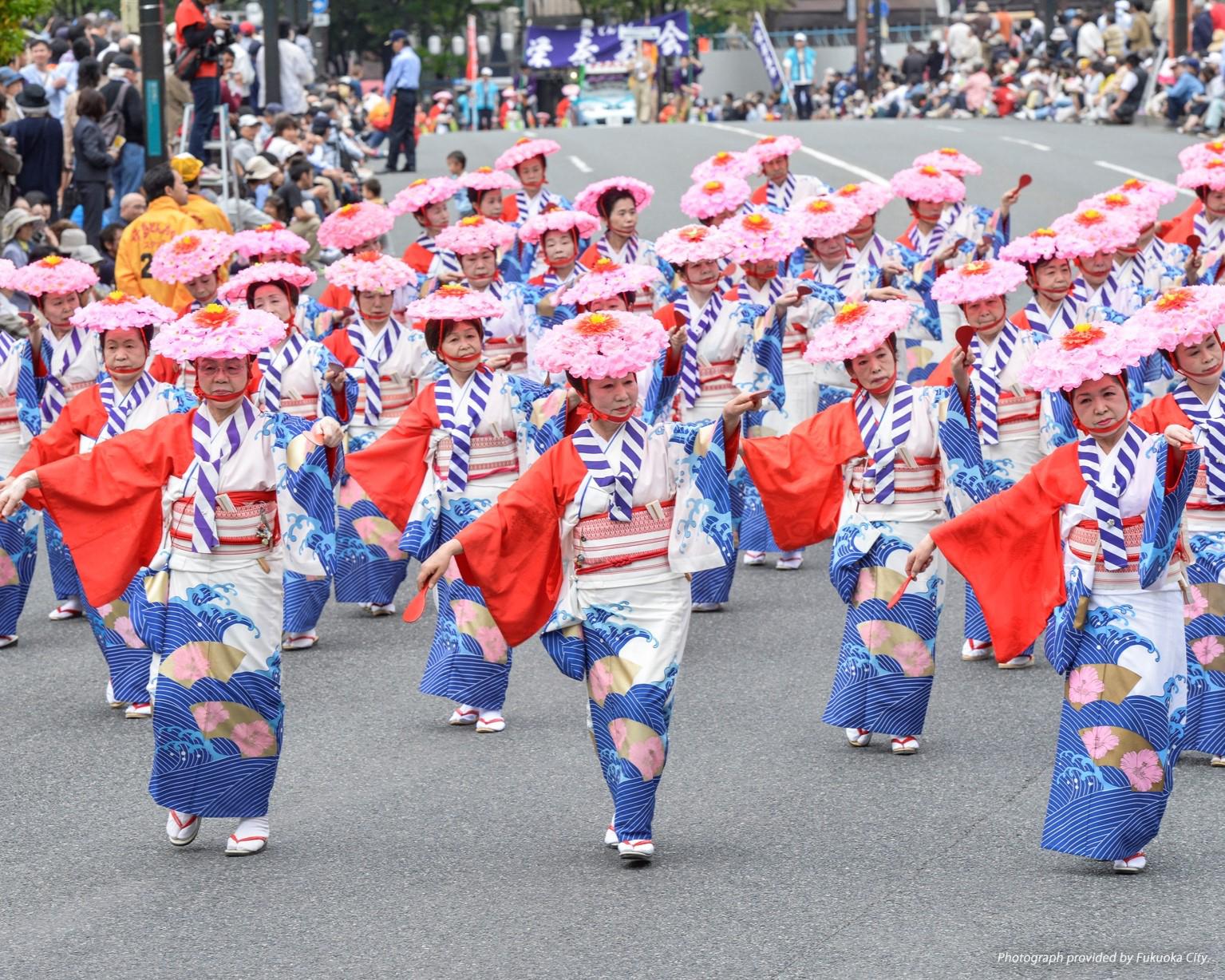 840年余り続く伝統行事！博多どんたく-0