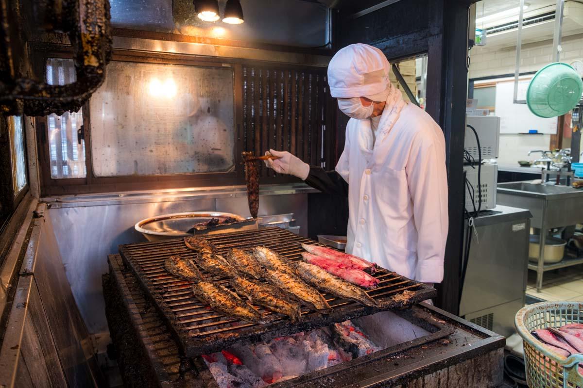 Enjoy a Traditional Unagi Meal at Motoyoshiya-2