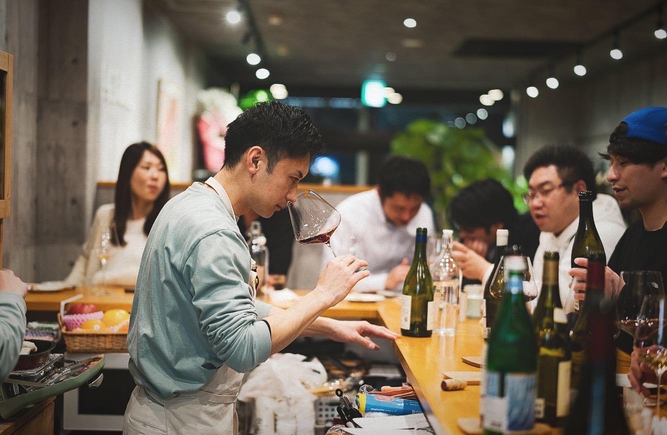 141 Saketen (Ishii Saketen), a stylish Kaku-Uchi in Kurume offering wine and Japanese sake-1