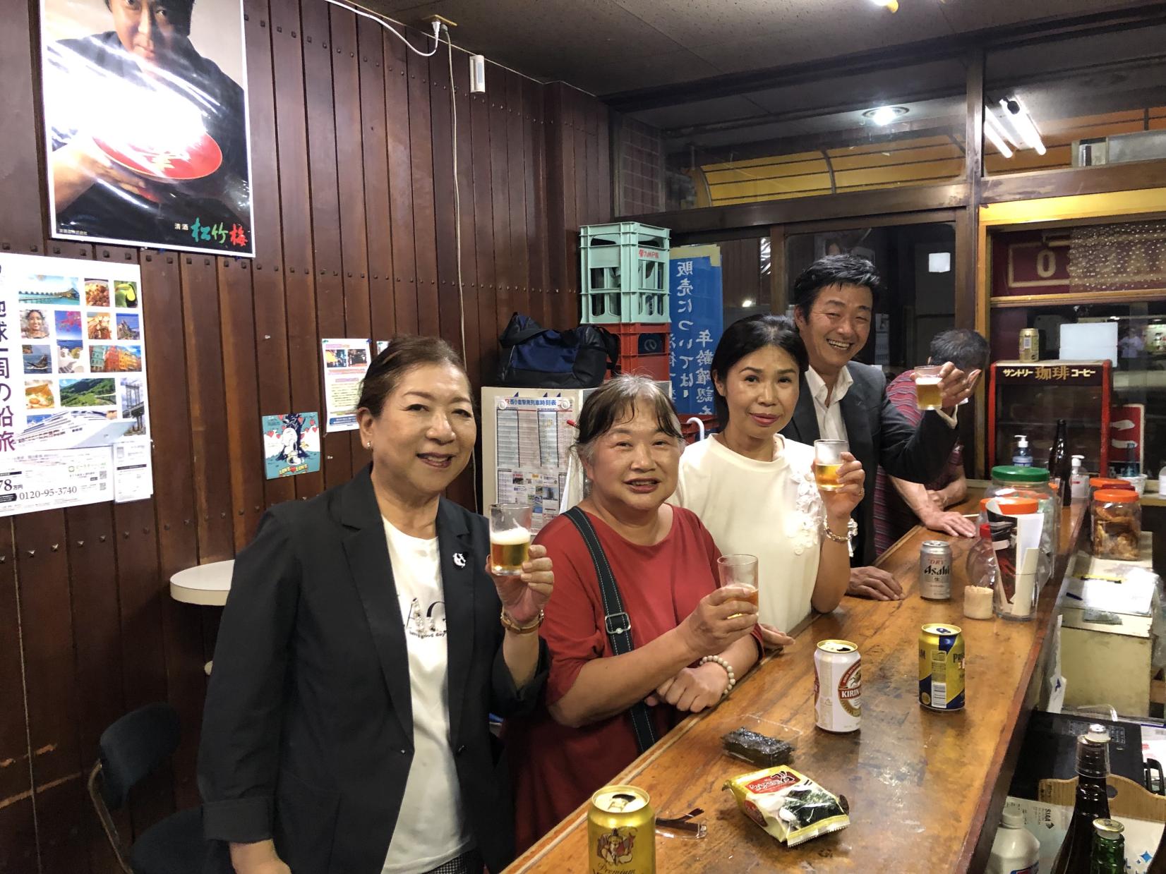 The Suematsu Saketen carries on the historic bustle of the Nagasaki-Kaido street-0