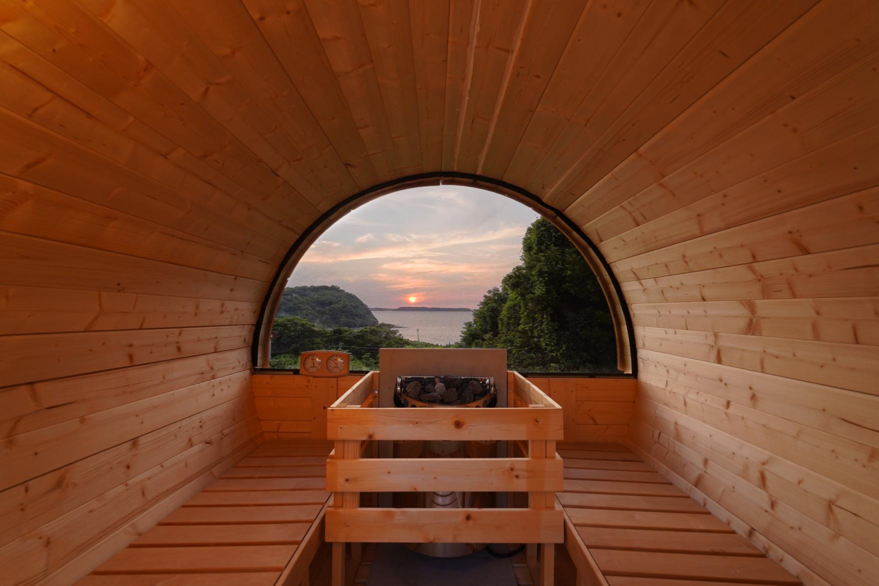 Extraordinary glamping in the highlands at Aloma Olive-4