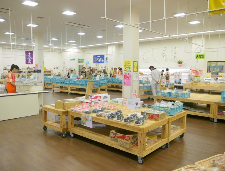 ＜筑前町での楽しみ方②＞新鮮な恵みと懐かしい味わいを毎日お届けする直売所-2