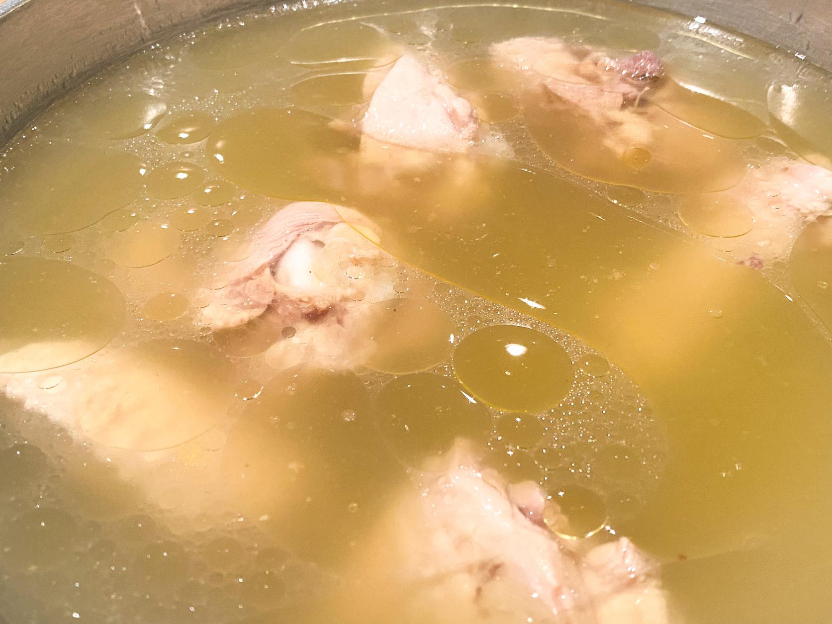 うまみを余さず濃縮した「水炊き」は、まさに鶏料理の極み！-1