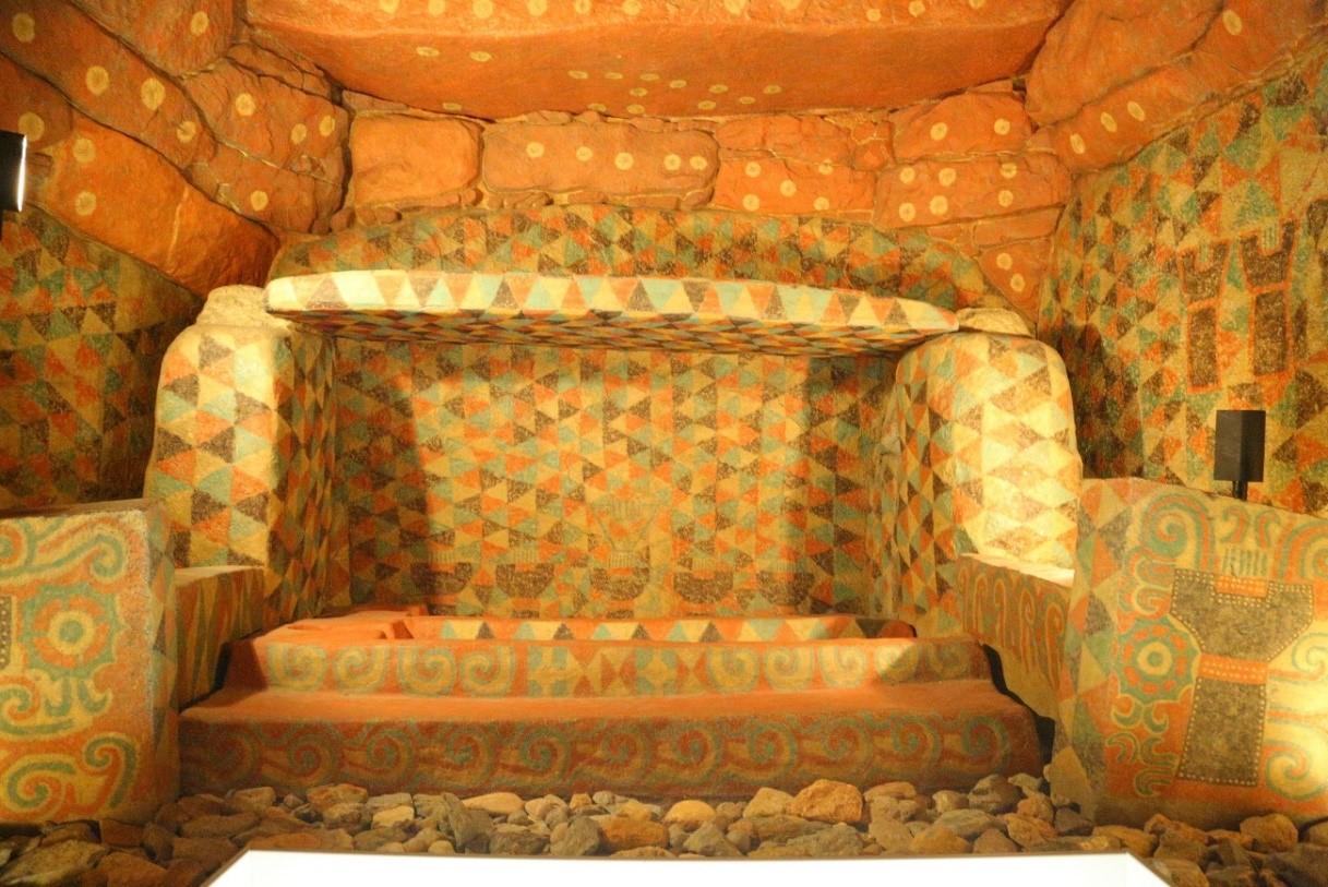 ＜桂川町での楽しみ方①＞歴史と古代アートが楽しめる！王塚古墳と王塚装飾古墳館-5