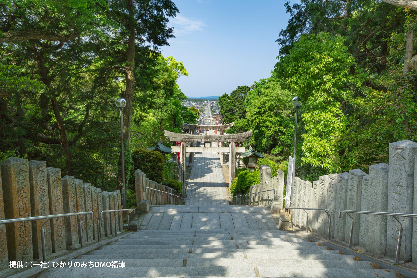 ＜福津市での楽しみ方➀＞何事にも打ち勝つ開運の神様・宮地嶽神社と絶景「光の道」-1