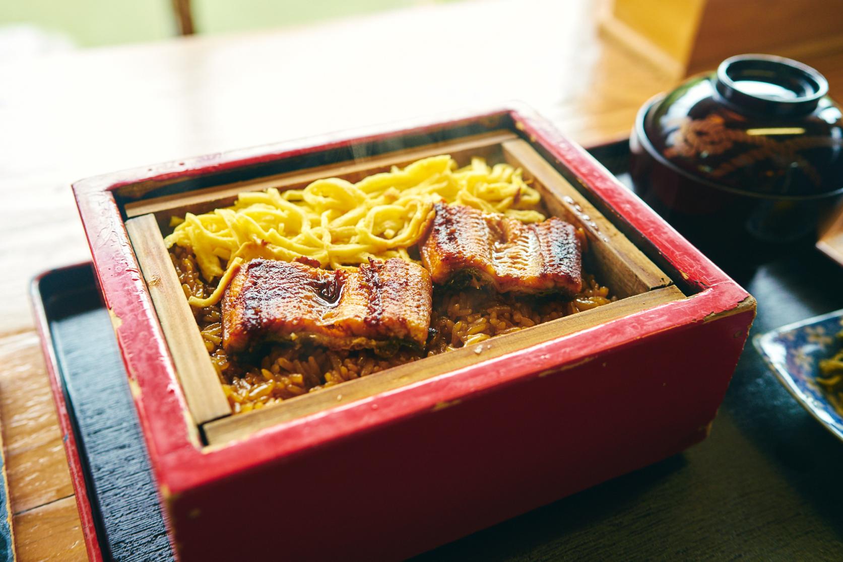 柳川定番グルメ！うなぎのせいろ蒸し-0