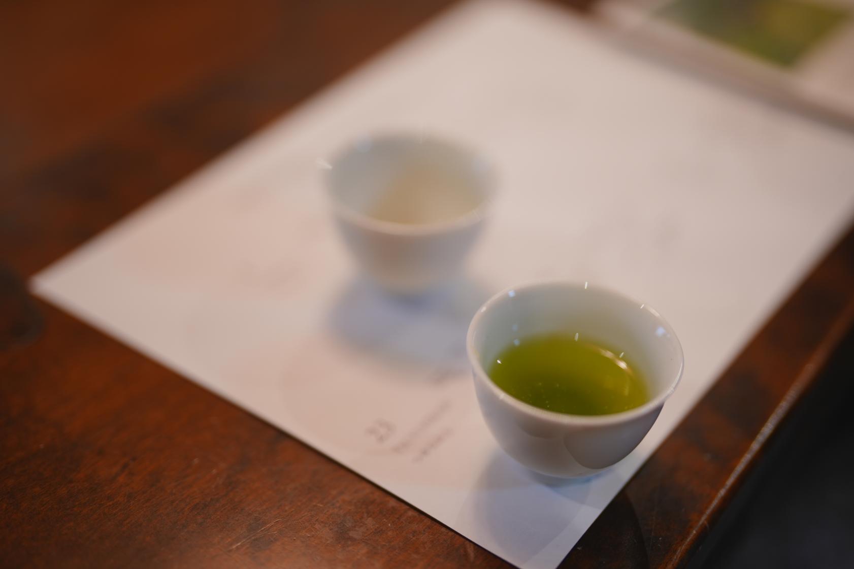 【八女茶にふれる体験プラン②】
シングルオリジンティーの飲み比べ＆オリジナルブレンド緑茶作り体験-3