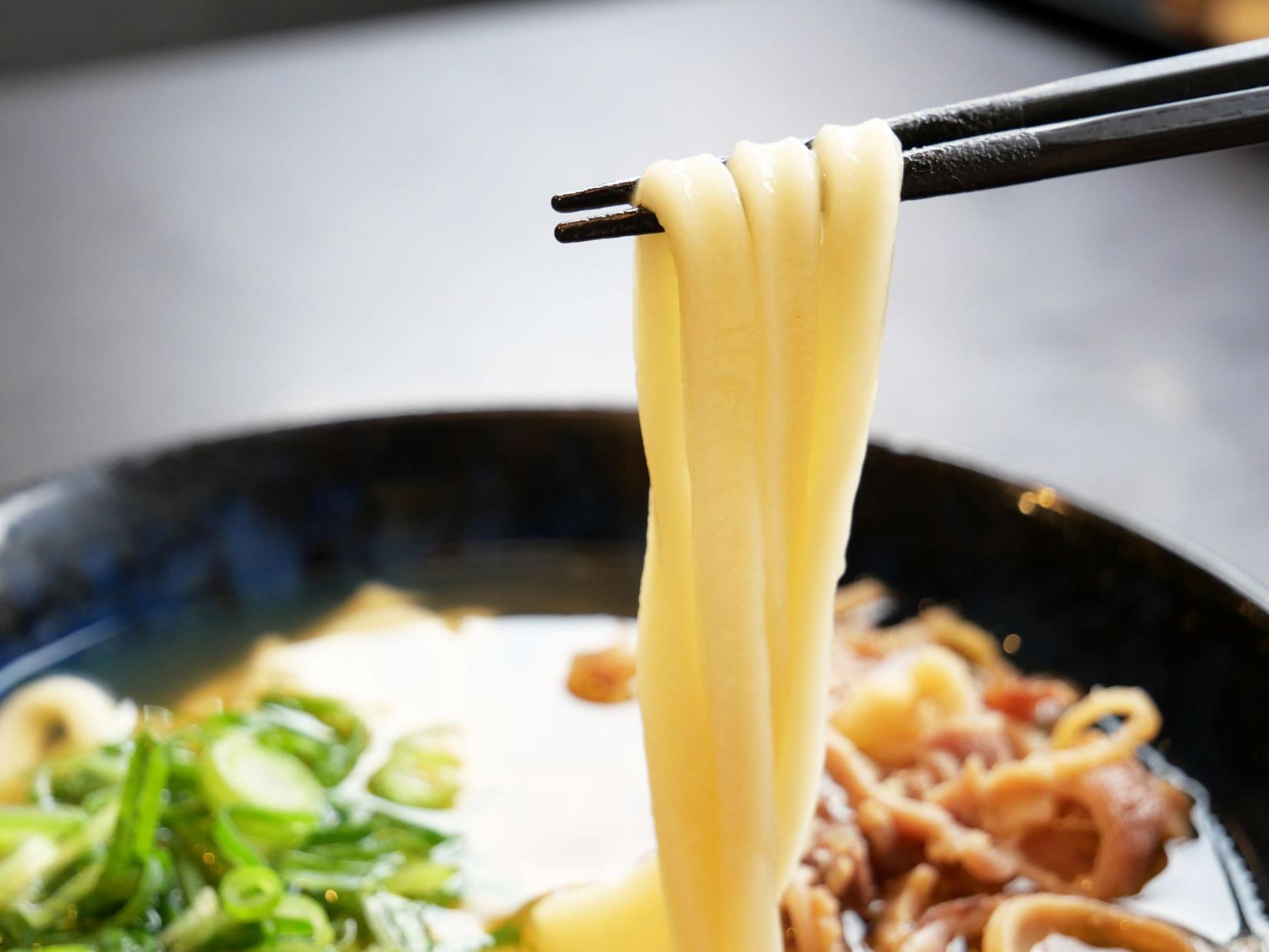 北九州のご当地グルメ「かしわうどん」-1