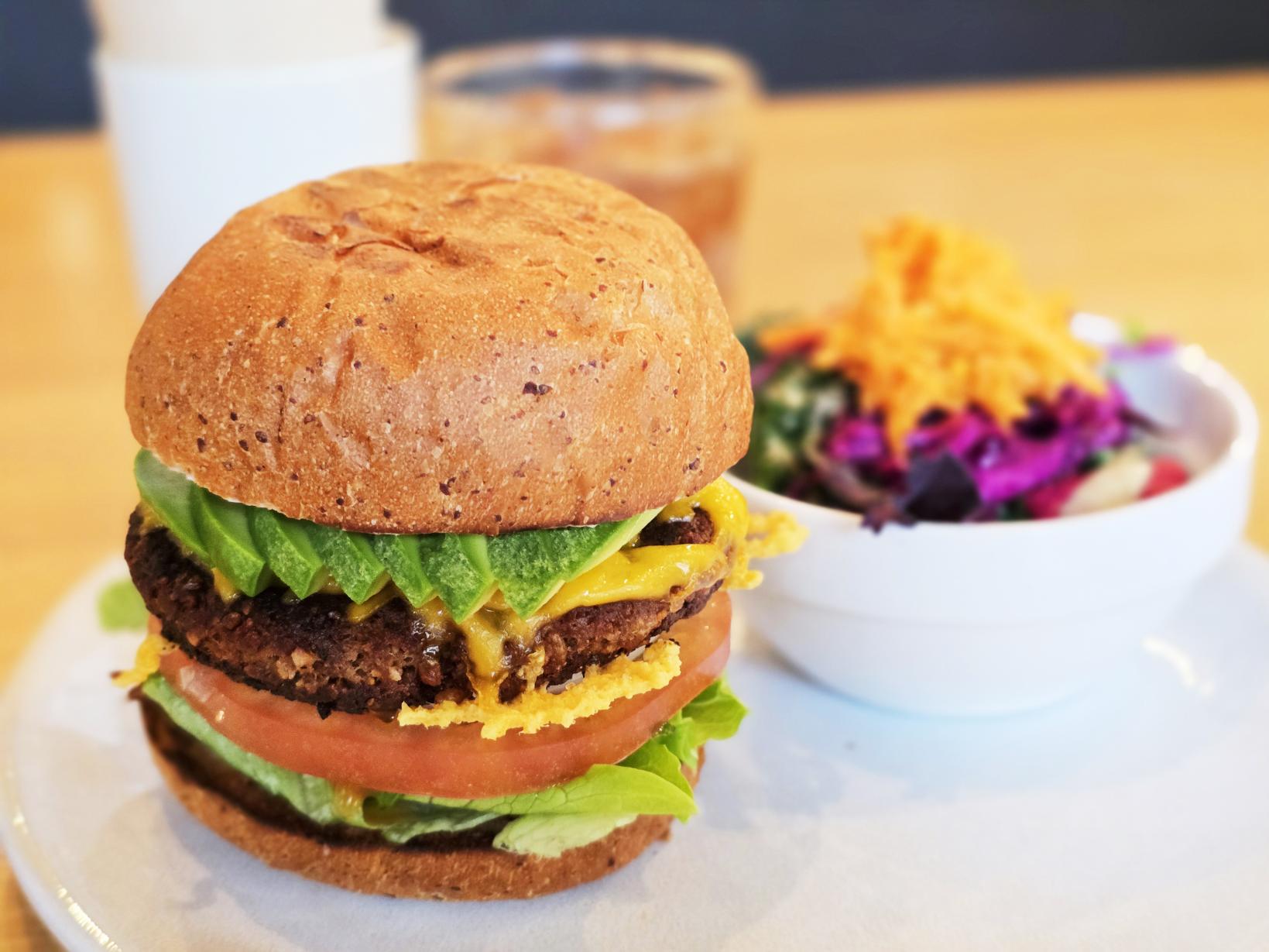 【Plant-based Cafe NICE】滿意度120%的健康漢堡-0