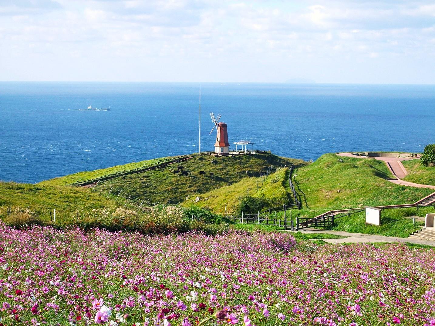 大島遊歩道・風車展望所（宗像市大島）-1