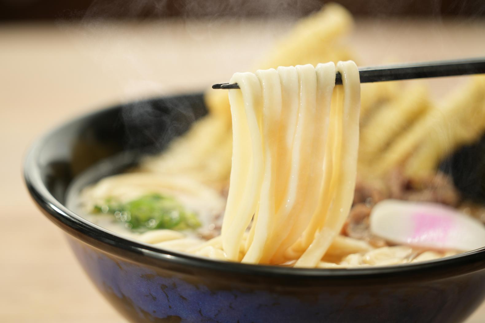 2.資（すけ）さんうどん-3