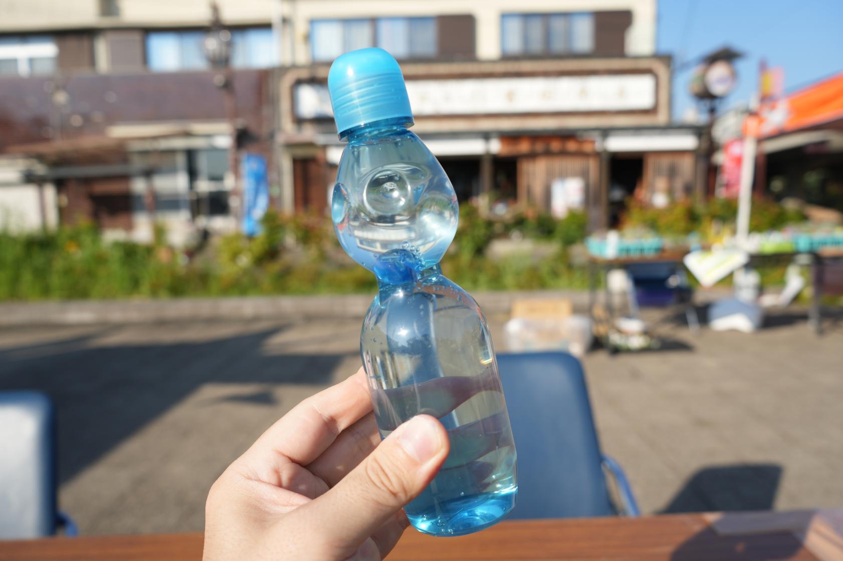 ラムネ早飲み大会-1