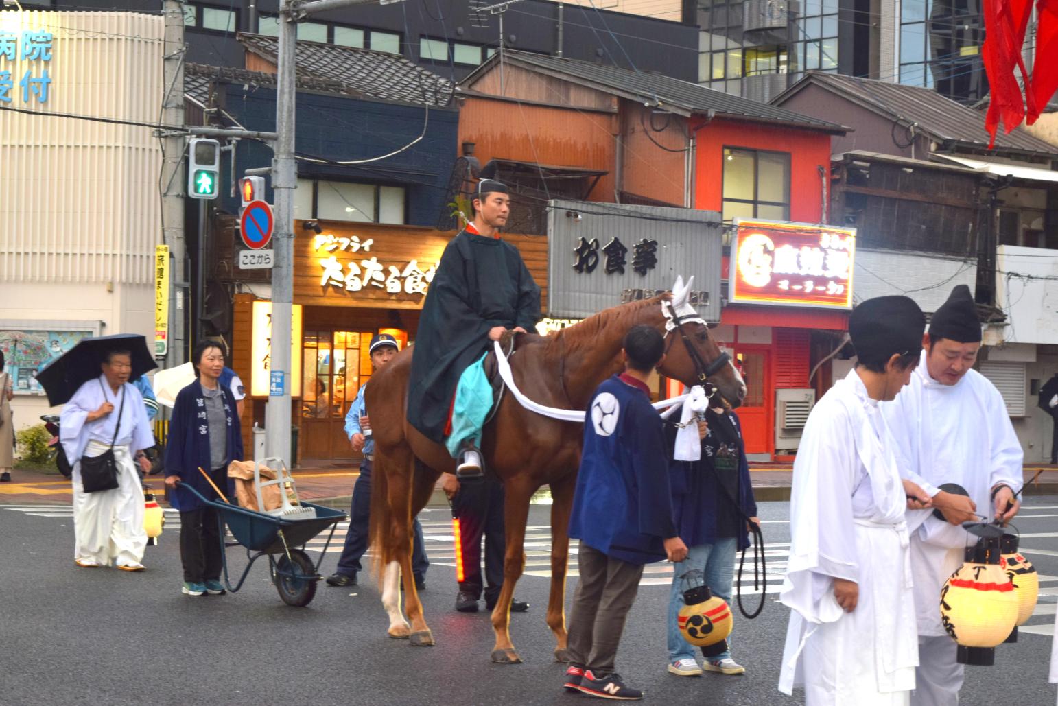 必見！2年に1度の御神幸（お神輿行列）-8