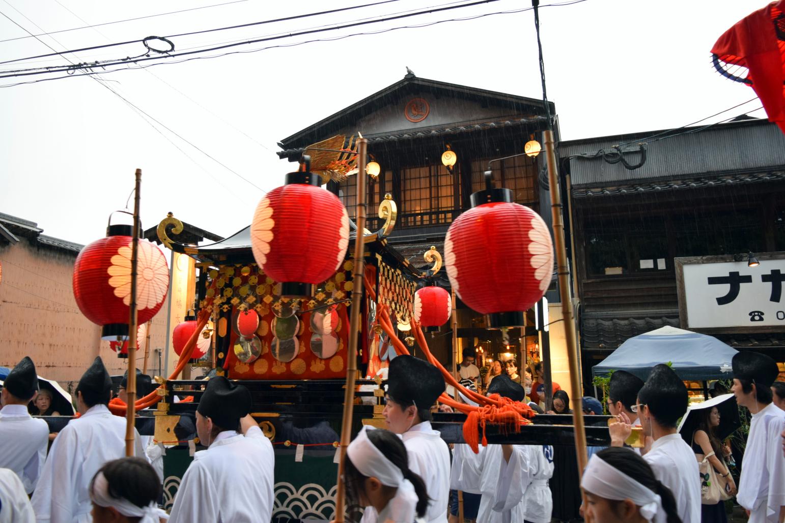 必見！2年に1度の御神幸（お神輿行列）-7