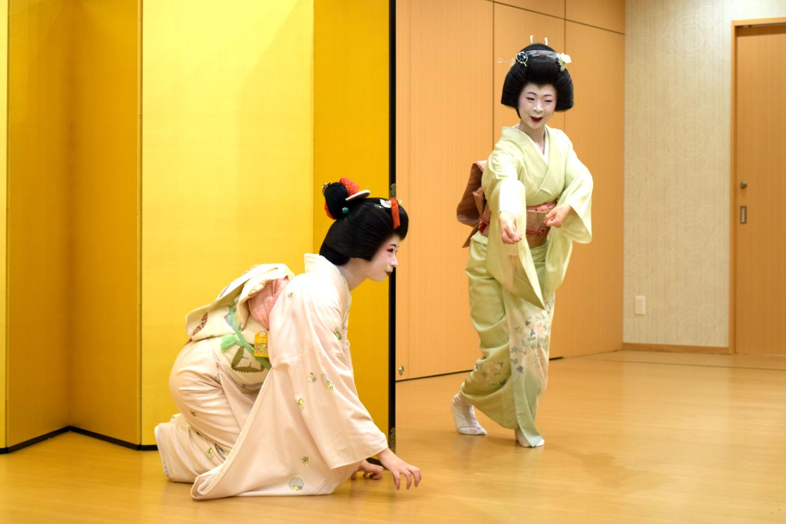 博多伝統芸能館　定期公演-0