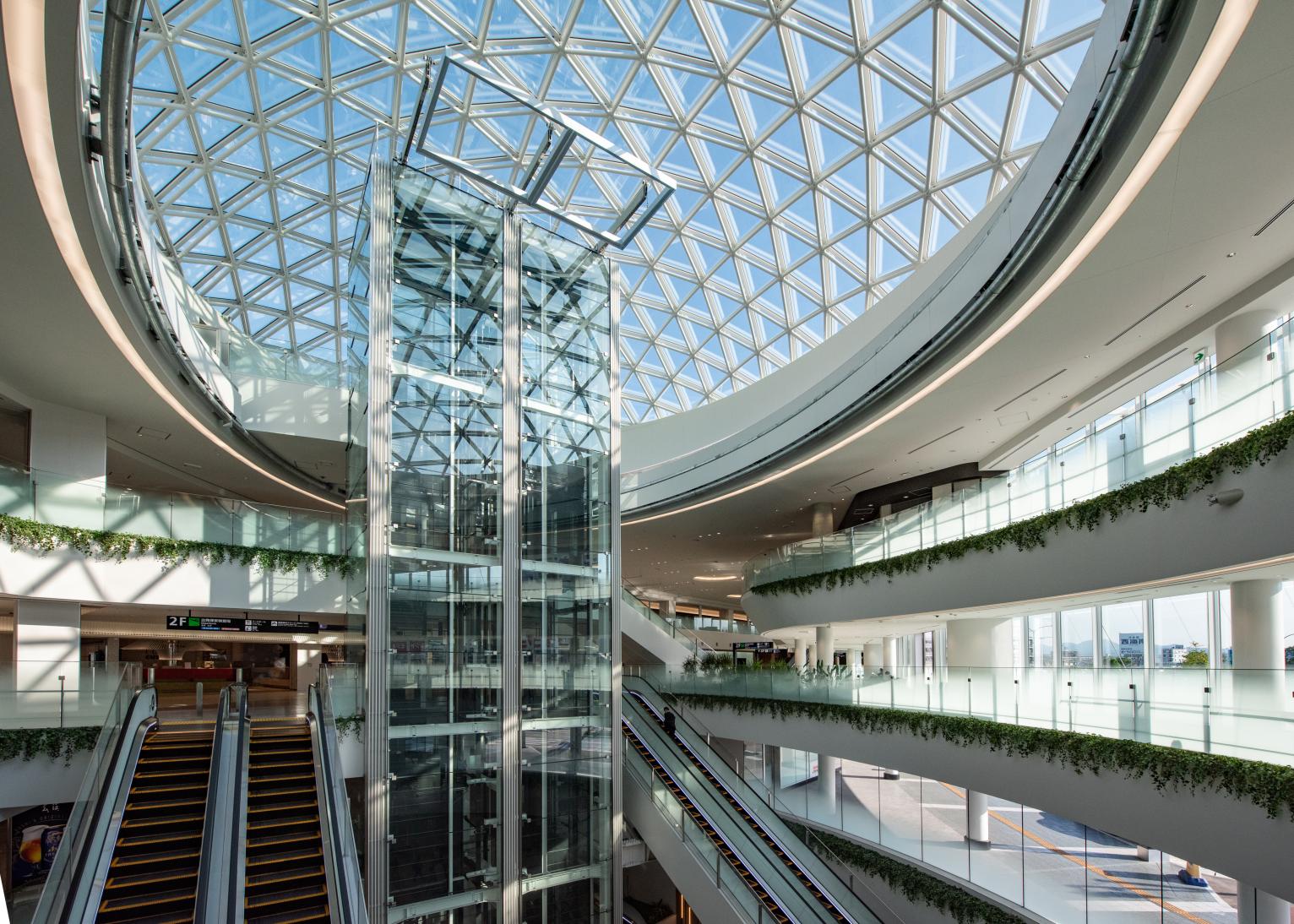 福岡空港ってどんなところ？-0