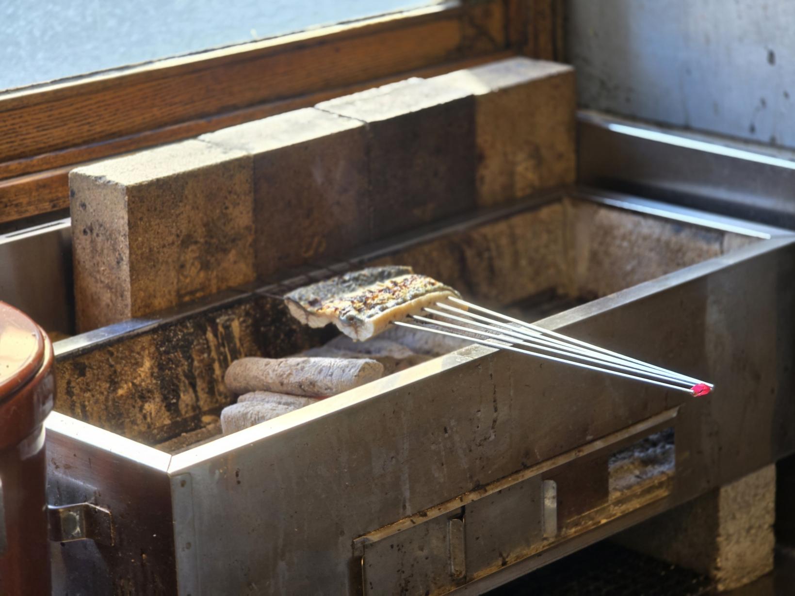 愛とうなぎ 鰻田官兵衛総本家 【ムスリム対応可】-4