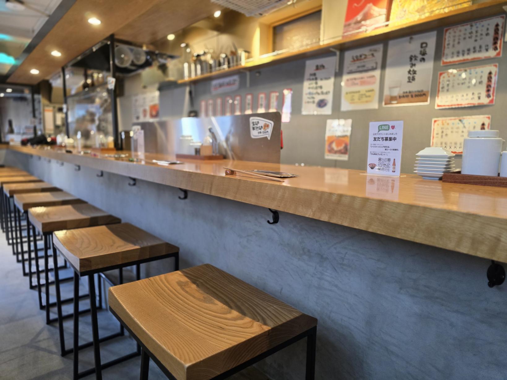 愛とうなぎ 鰻田官兵衛総本家 【ムスリム対応可】-6