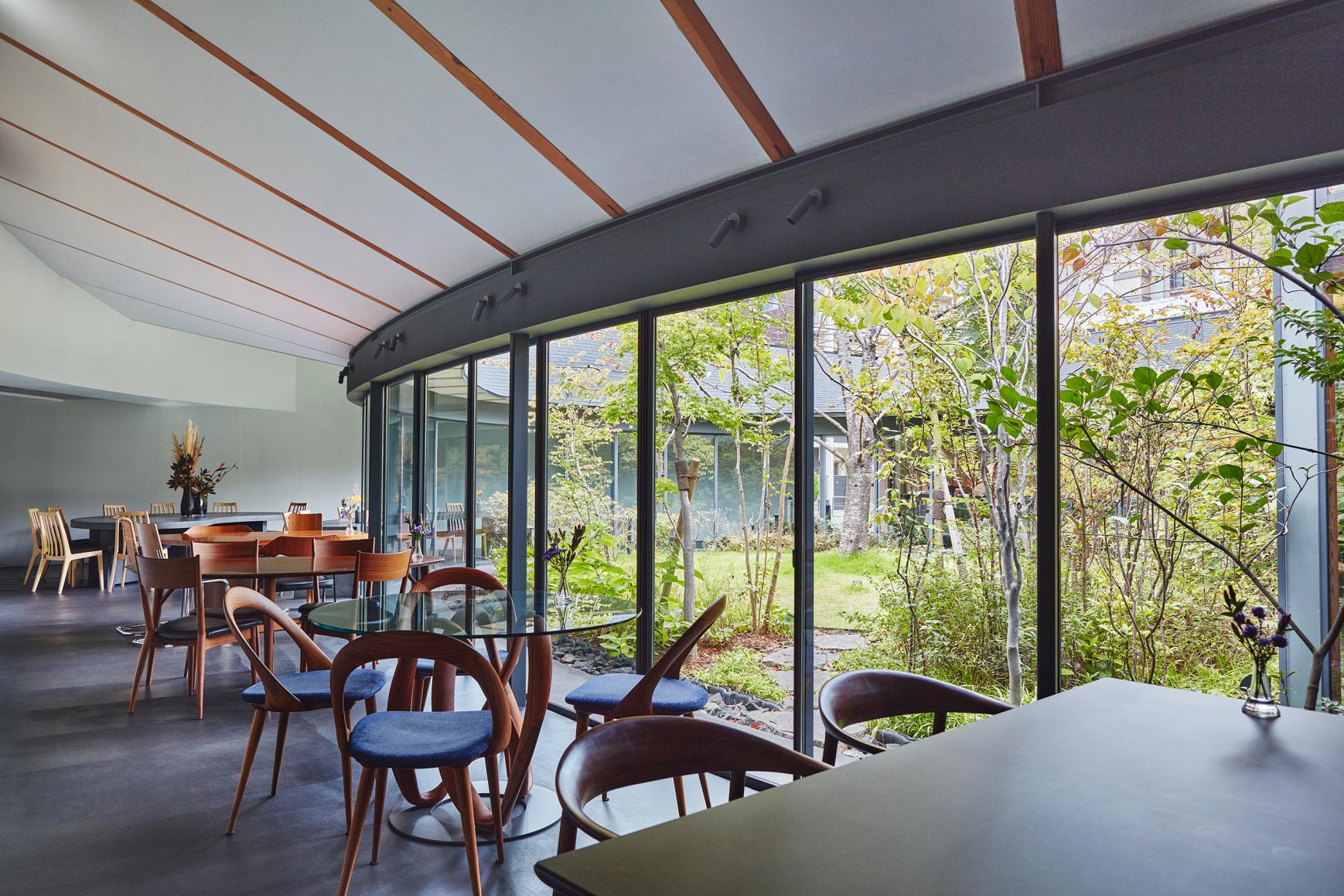 ③やまや総本店「白金小径（しろがねこみち）」-2