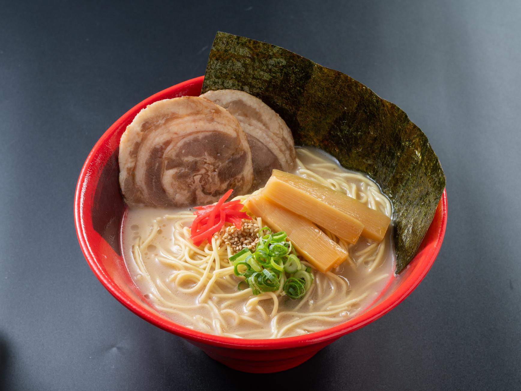 久留米ラーメン新代軒（にいしろけん）-2