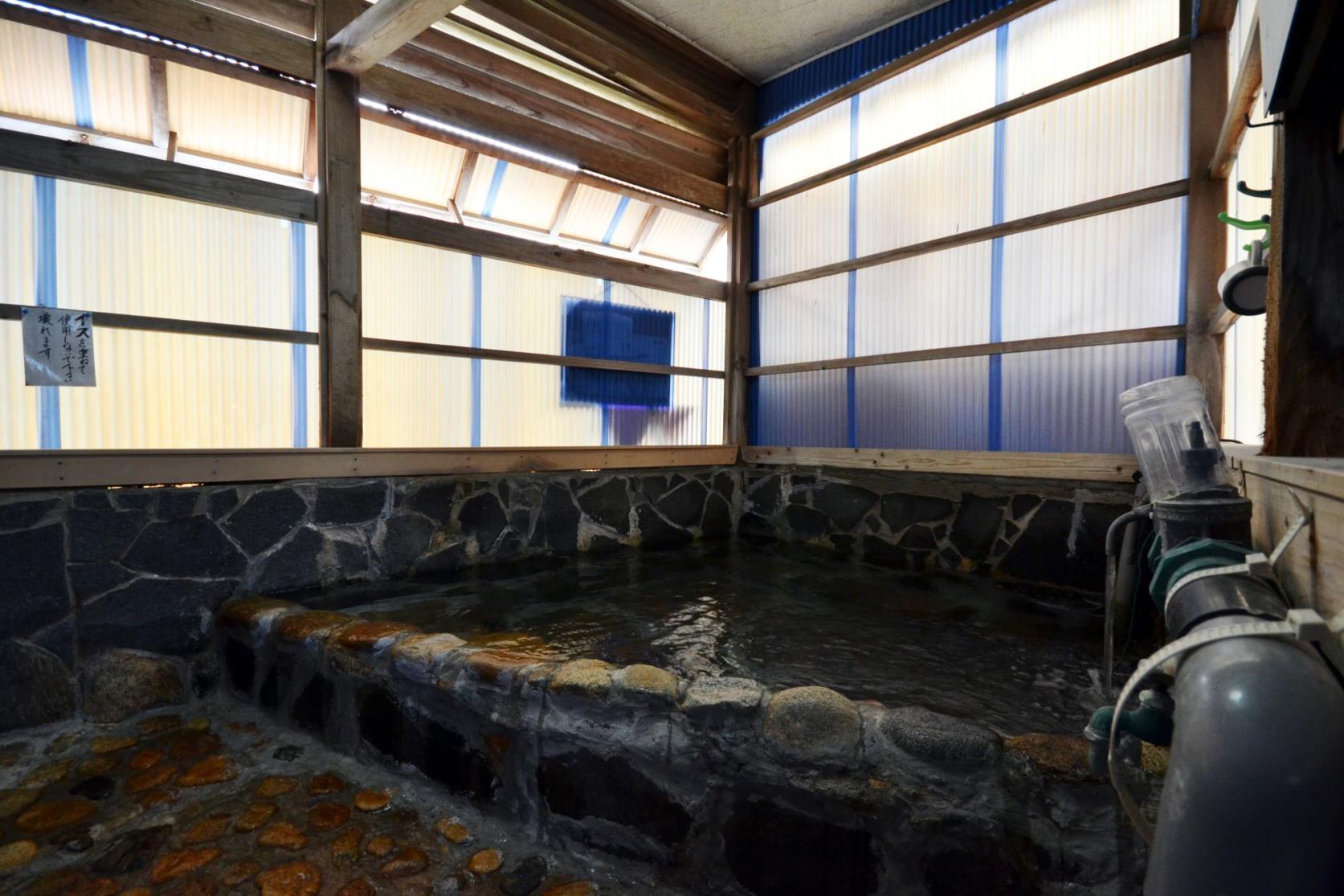 Hakata Onsen Ganso Motoyu-1