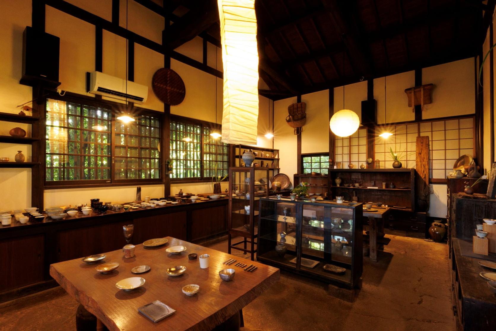 [Café] Nichigetsu Gama-3