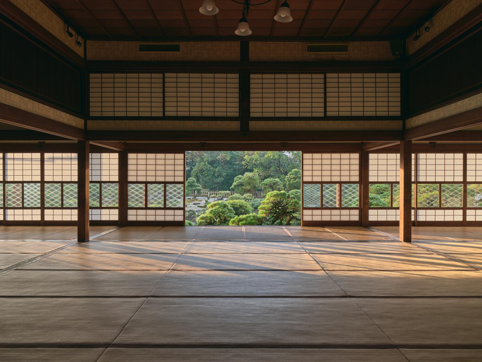 大広間-1