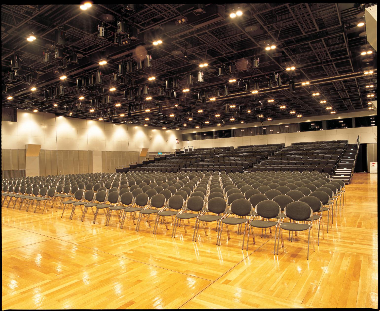 イベントホール-0