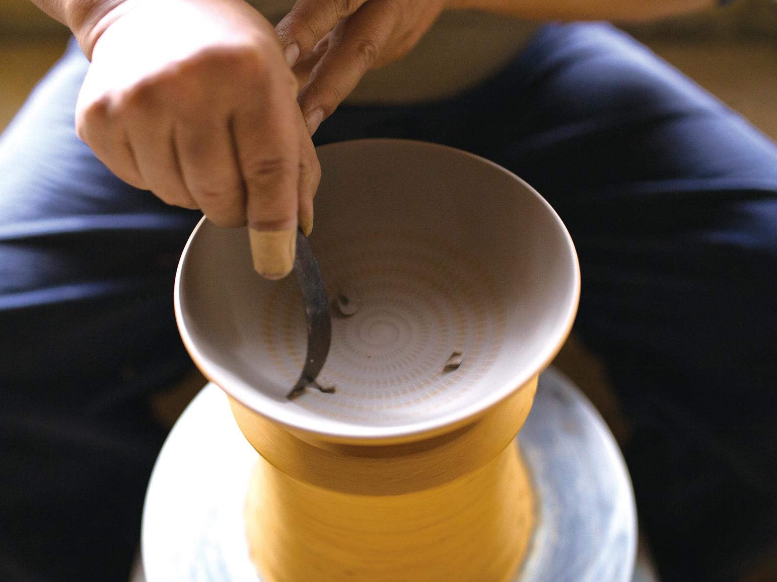 5寸皿飛び鉋（かんな）絵付体験-1