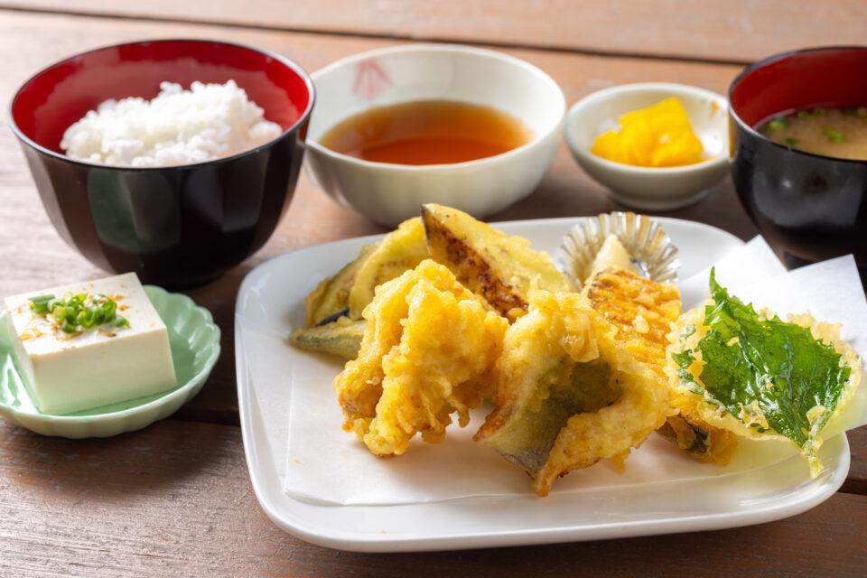 屋台村 あっちゃん亭（豊前市）-1