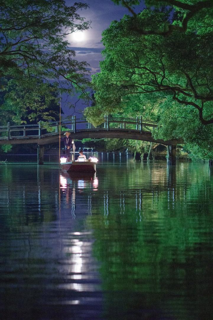 Bateau illuminé (de juillet à septembre)-0