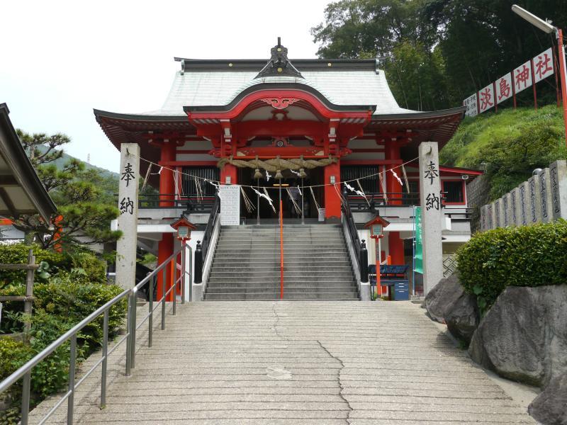 猿喰ふれあい市淡島神社市場