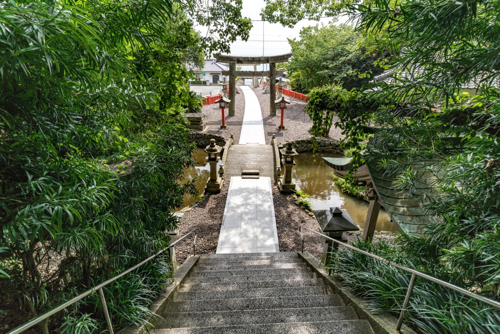 Munakata-taisha Nakatsu-gu Shrine-6