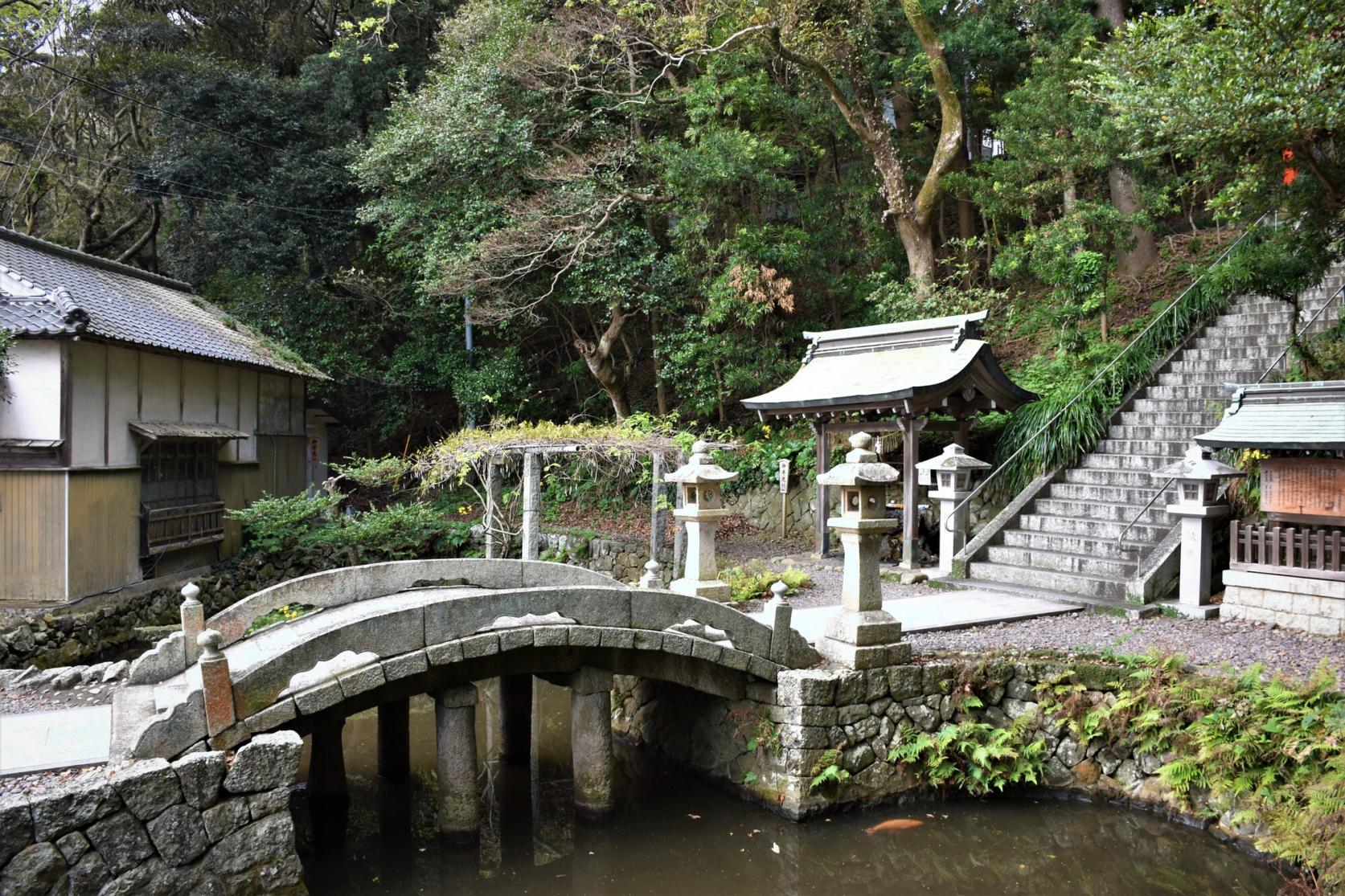 Munakata-taisha Nakatsu-gu Shrine-7