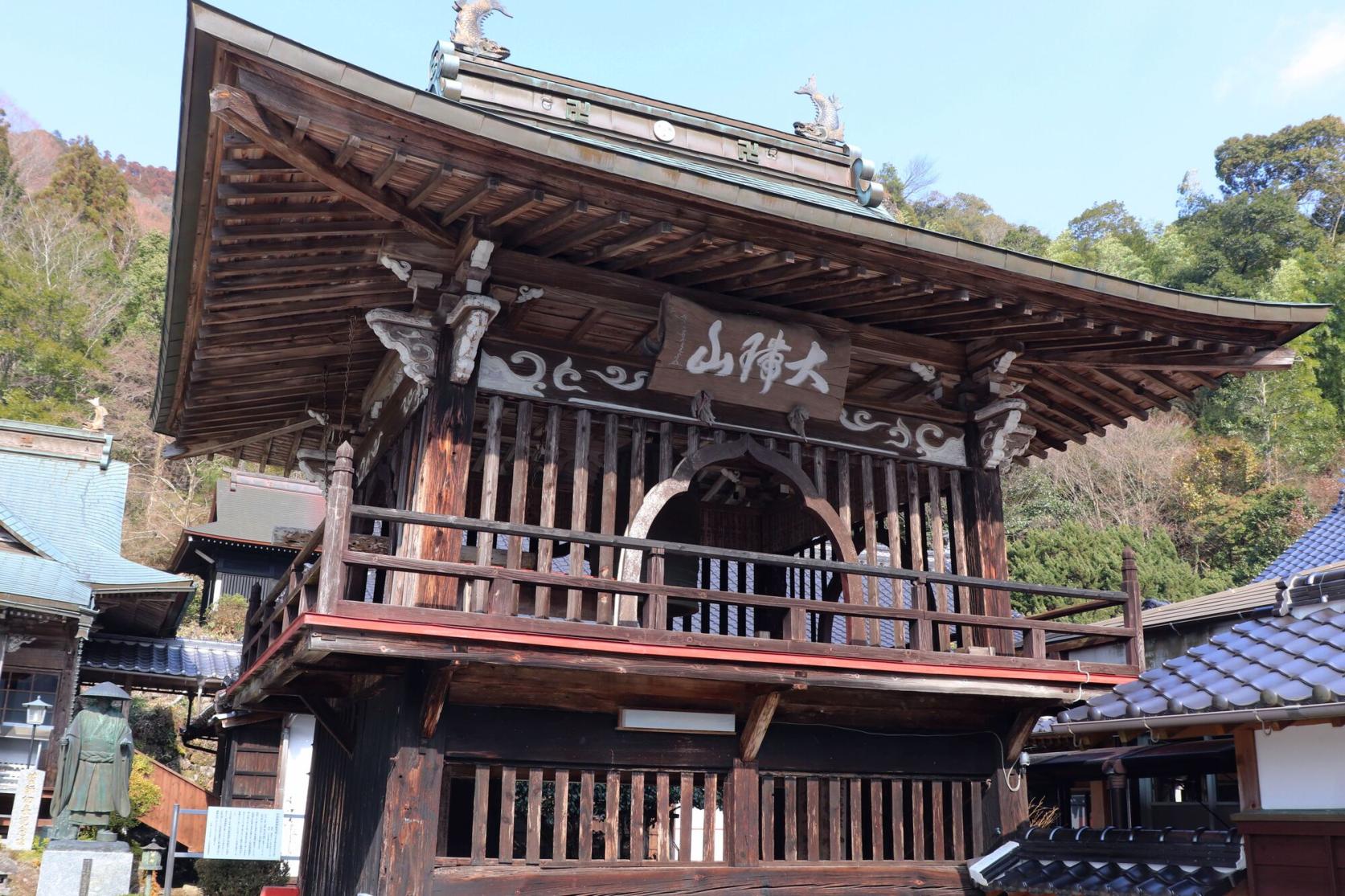 靈巖寺-2