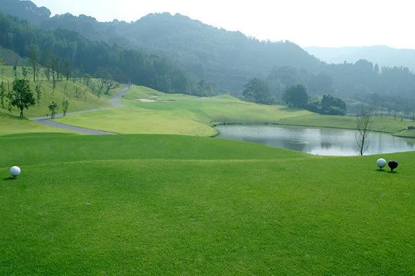 福岡太陽湖高爾夫球場 最佳設施球場