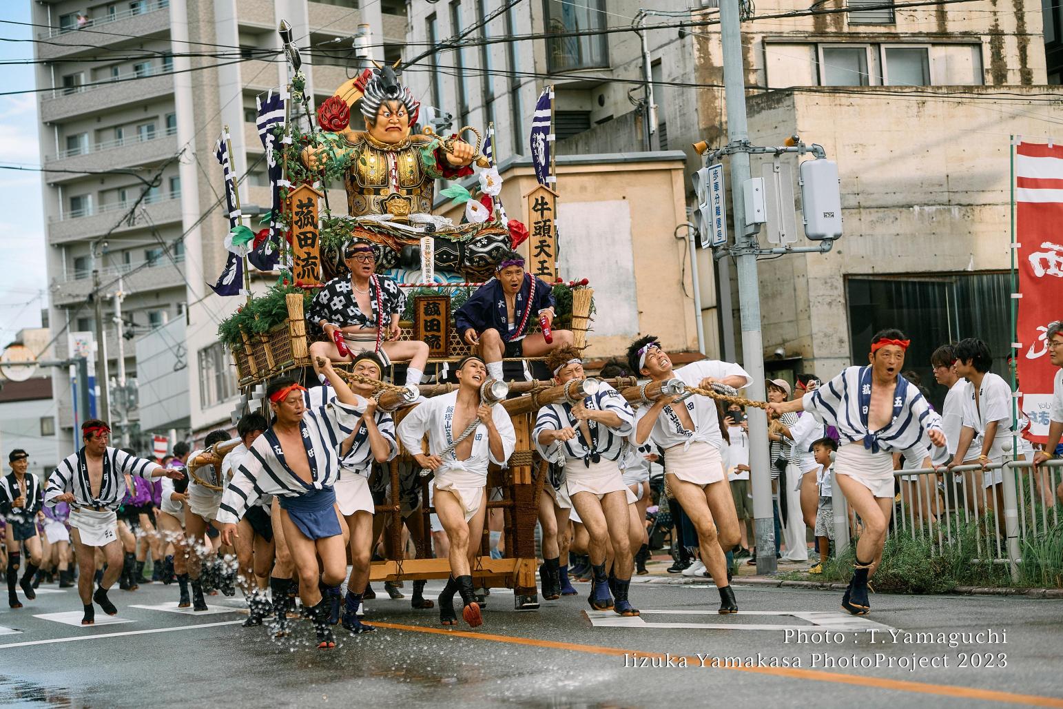 Iizuka Citizen Yamakasa Festival-1