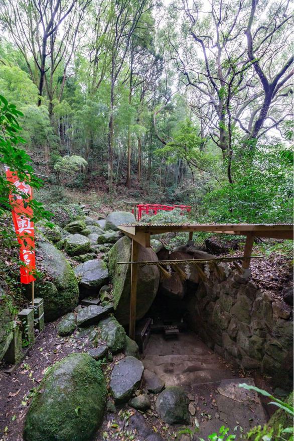 石穴稲荷神社-0