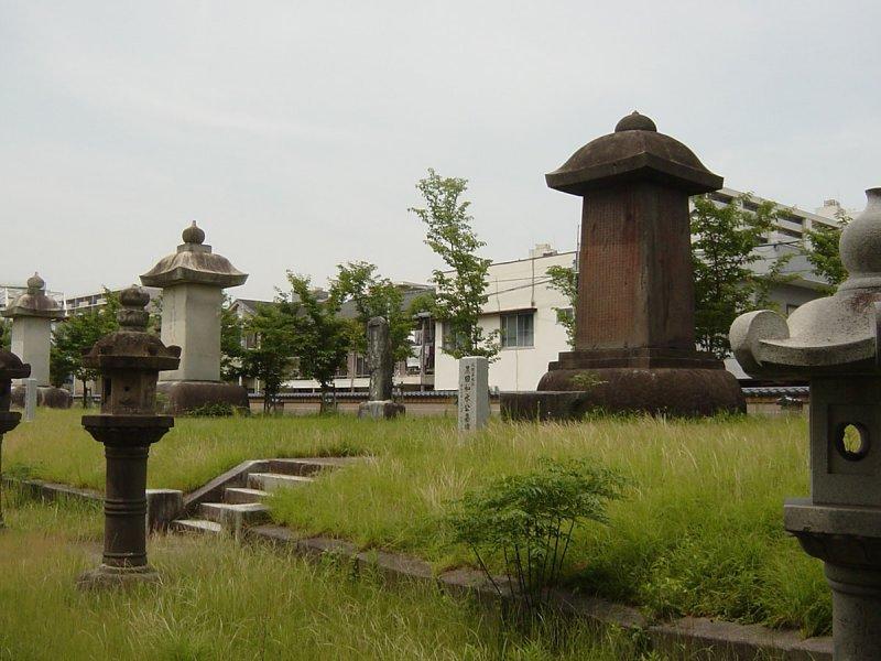 福岡藩主黒田家墓所