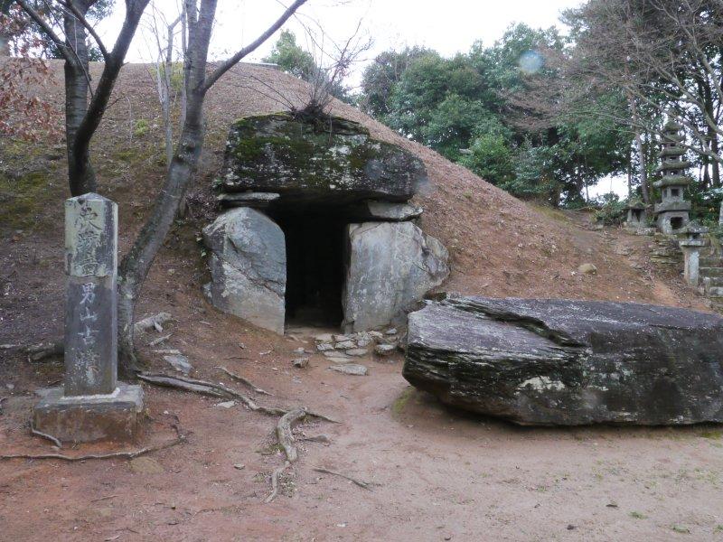 童男山古墳-1